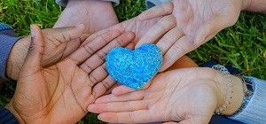 Fundação AFID Diferença - Coração partido